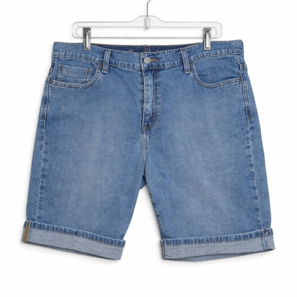 LEVI’S 515 Bermuda Medium Wash Shorts Size 16